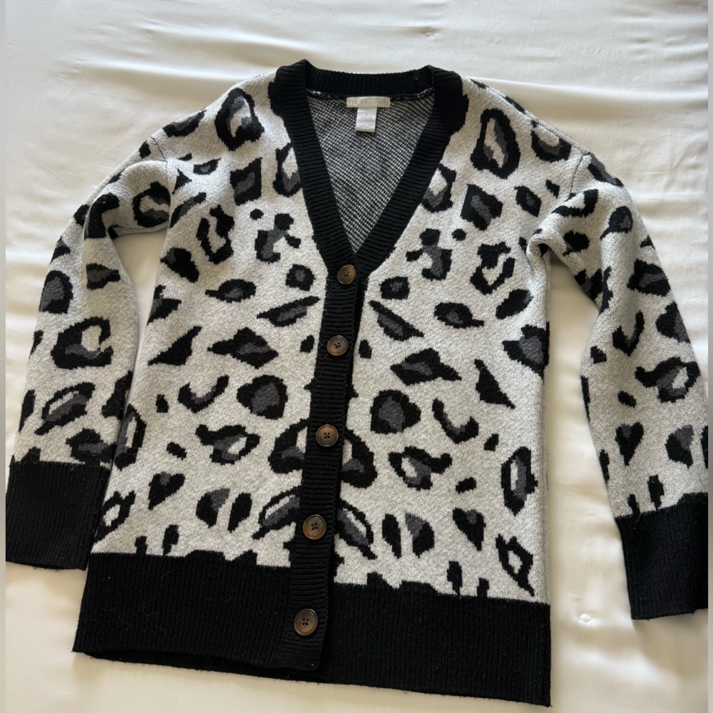 Design History Black and White Animal Print Knit Cardigan